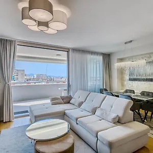 Apartment Luxury Sunset - With Garage And Balcony, Zadar